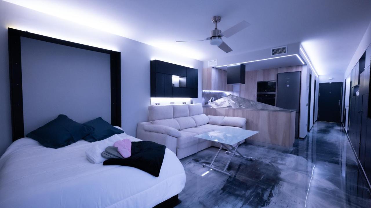 La Farola - Luxury Domotic Flat In Puerto Deportivo Marbella Exterior foto