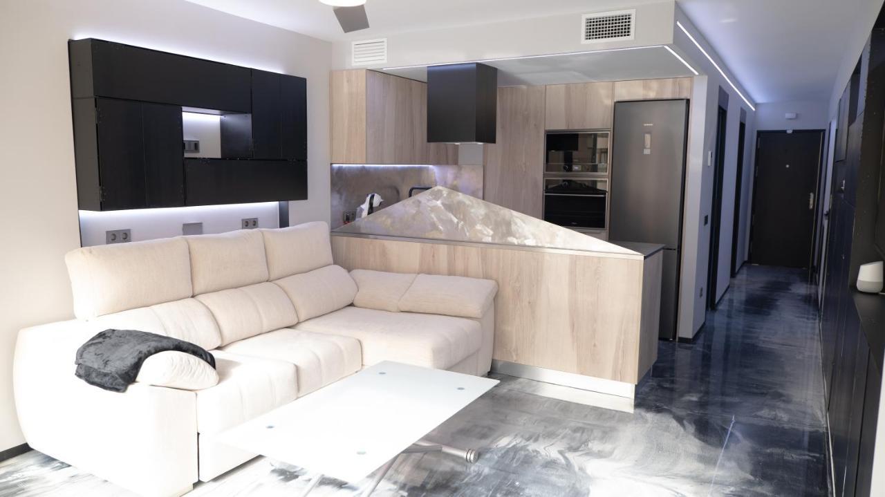 La Farola - Luxury Domotic Flat In Puerto Deportivo Marbella Exterior foto